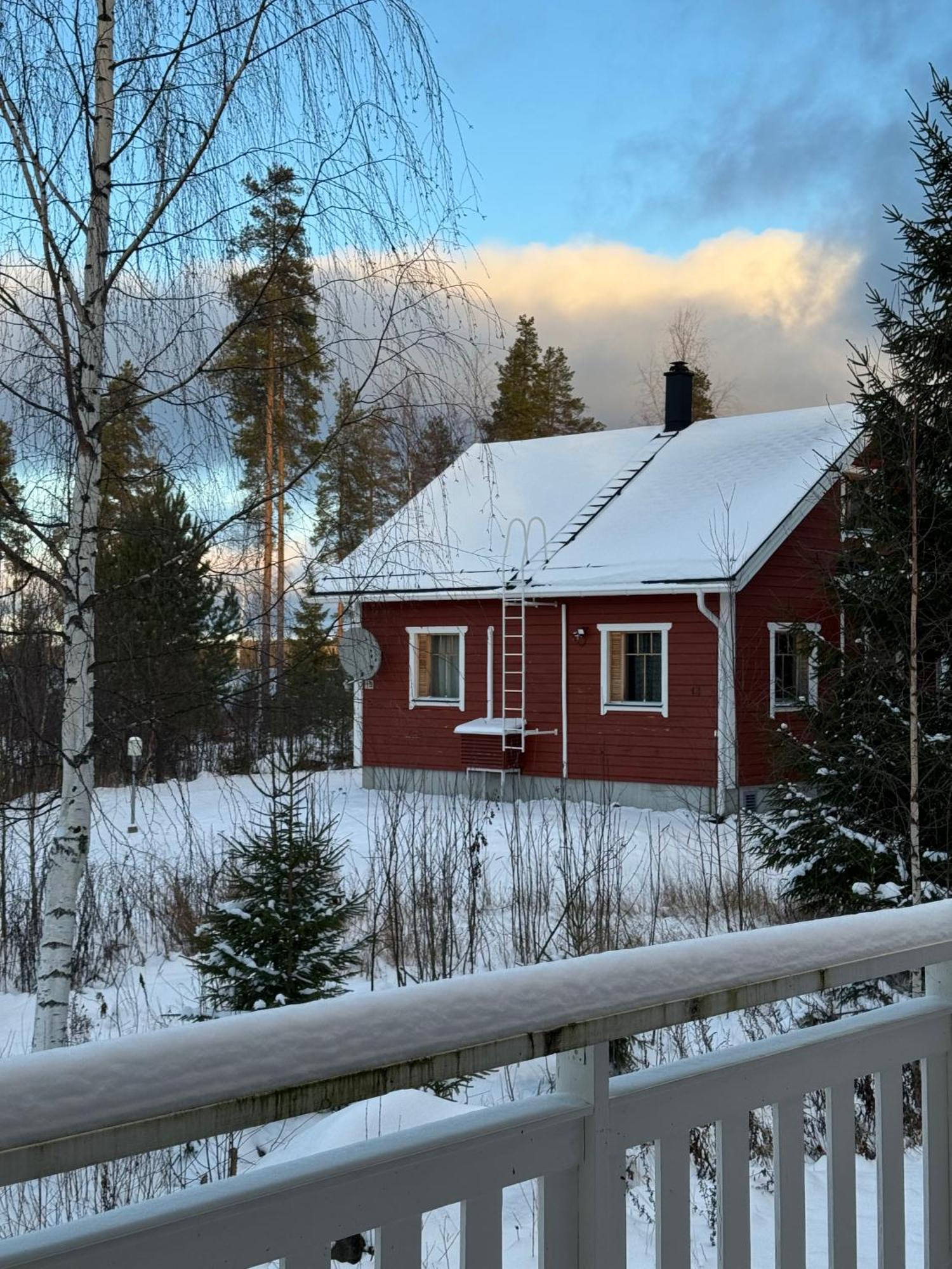 Tiiringolf Cottages Nilsia Exterior photo