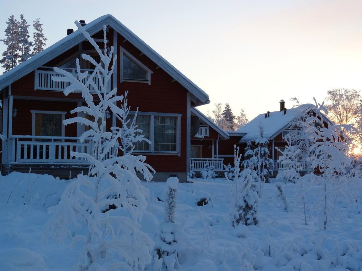 Tiiringolf Cottages Nilsia Exterior photo